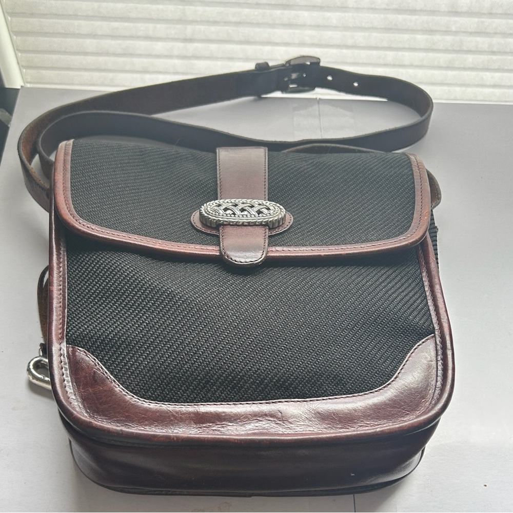 Vintage Brighton Black and Brown Leather Crossbody Bag with Adjustable Strap